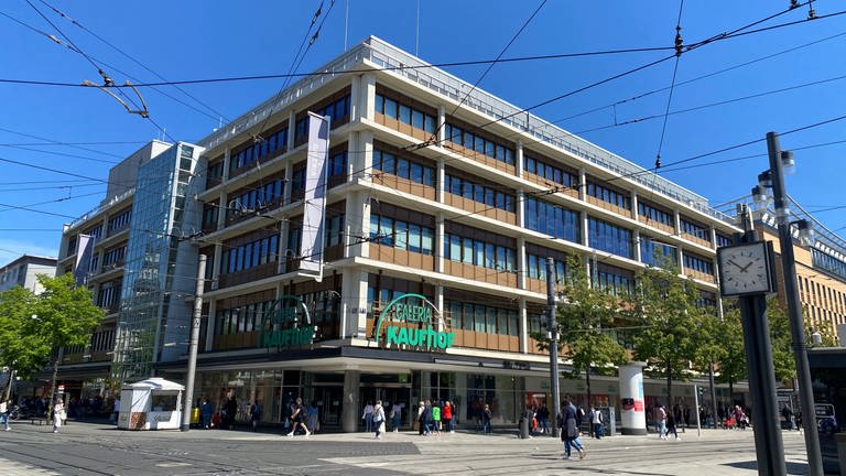 Die Filiale von Galeria Kaufhof am Mannheimer Paradeplatz soll Ende August 2024 schließen.