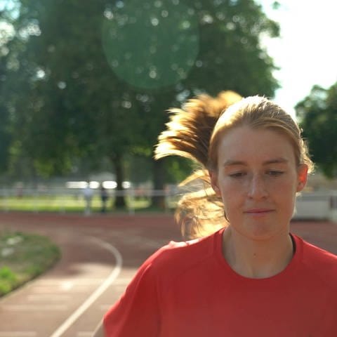 Lynn Bachmann TuS Ahrweiler beim Laufen (Foto: SWR)