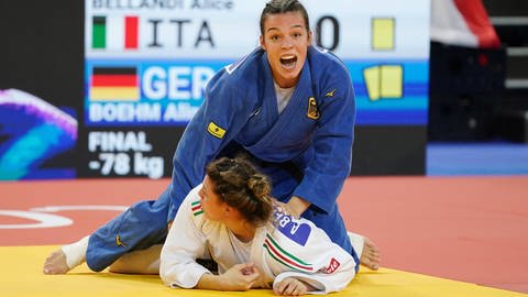 Zweimal hat Alina Böhm die Judo-EM bereits gewonnen. Zuletzt 2023 im Finale gegen die Italienerin Alice Bellandi. (Foto: IMAGO, IMAGO / AFLOSPORT)