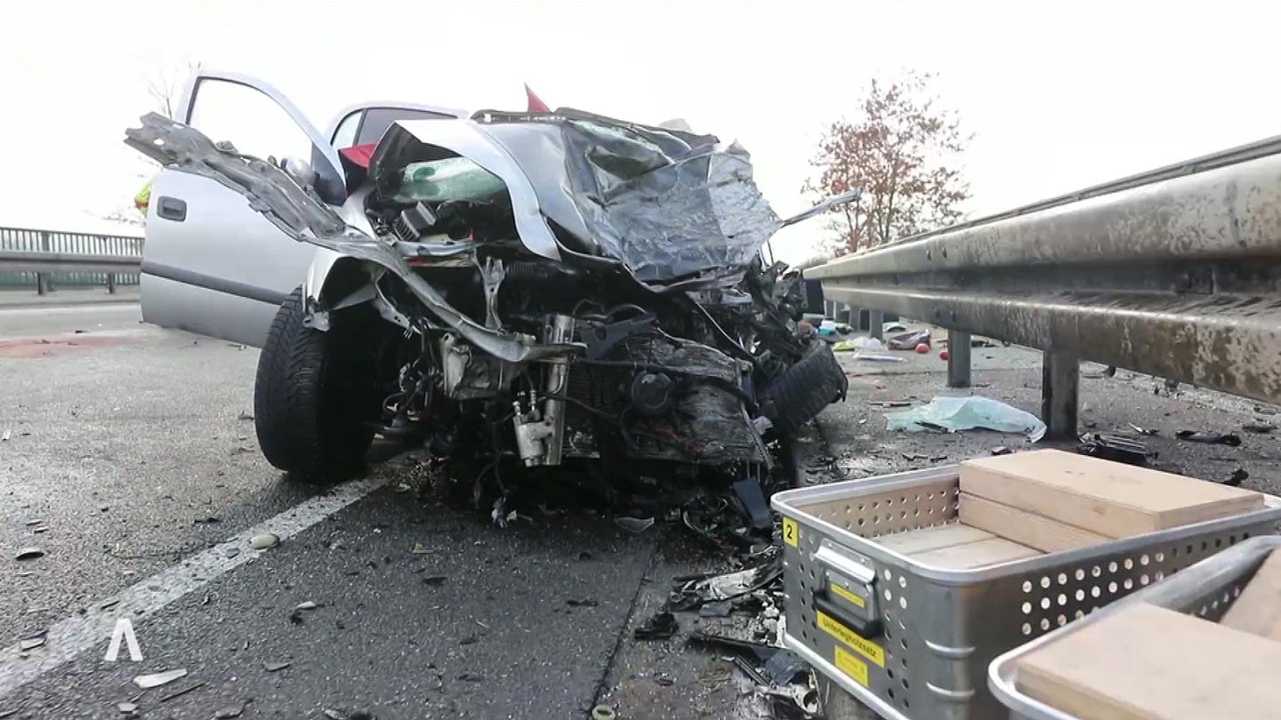 Zwei Tote Nach Unfall Auf B Swr Aktuell