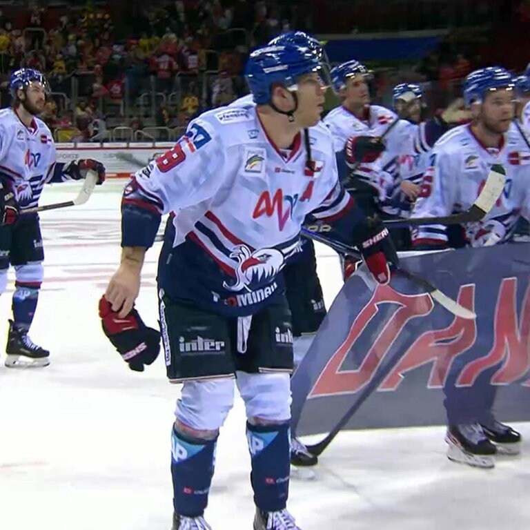 Adler Mannheim gewinnen in Düsseldorf und erreichen Playoffs SWR Aktuell