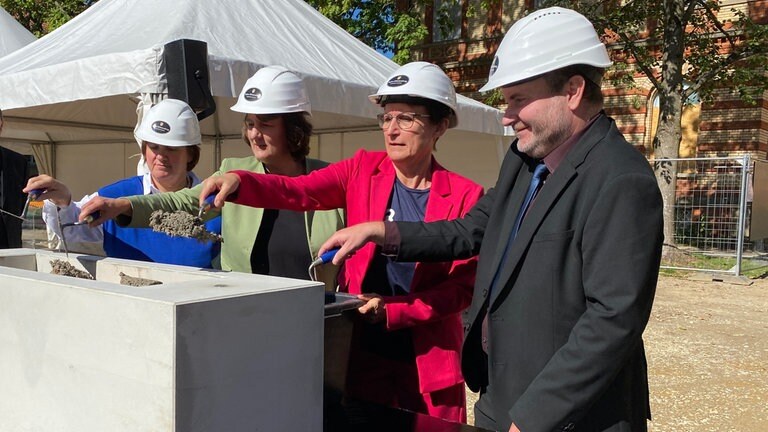 Grundsteinlegung für neues Exzellenzgymnasium in Bad Saulgau SWR Aktuell