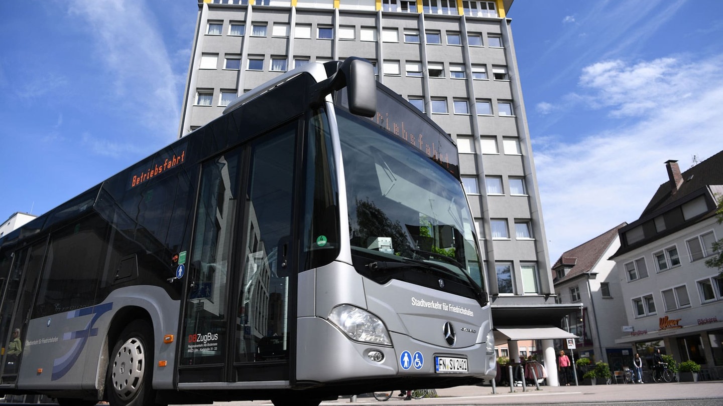 Mit Promille Busfahrer F Hrt In Friedrichshafen Betrunken Newszone