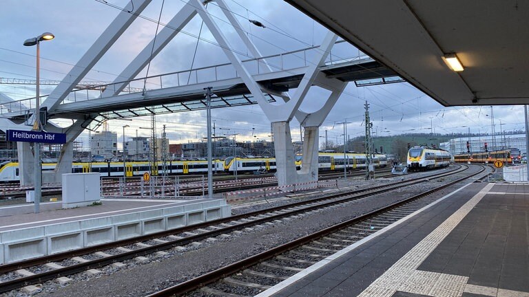 Streik Bus Und Bahnverkehr In Heilbronn Franken Lahmgelegt SWR Aktuell