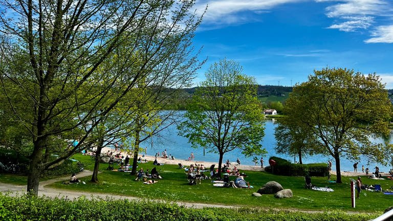 Viel los am Breitenauer See am Samstag