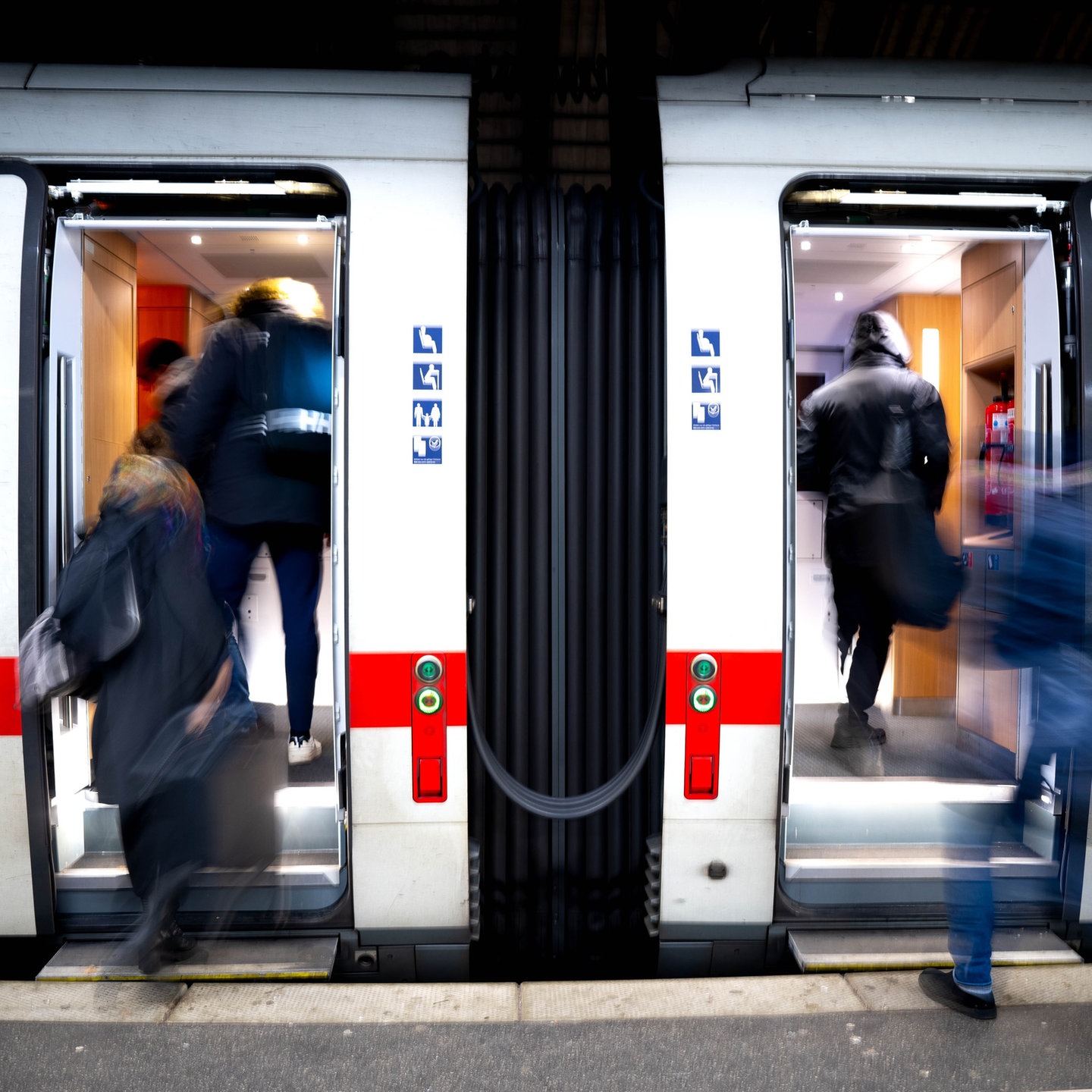 Nach Warnstreik Bahnverkehr L Uft In Rlp Ohne Gr Ere Probleme Swr