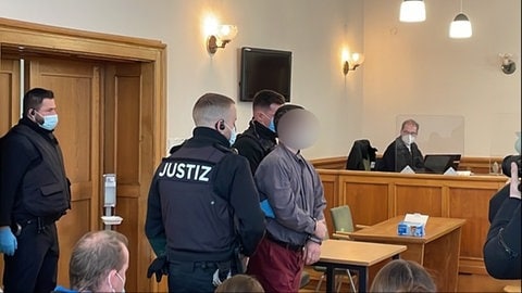 Nach Polizistenmord Von Kusel Prozess Wegen Wilderei Im Saarland Swr