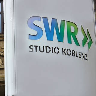 SWR Schild vor dem SWR Studio Koblenz (Foto: SWR)