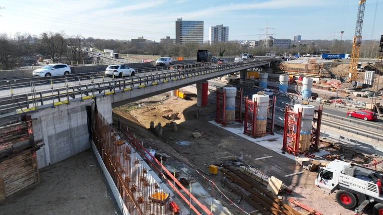 Die Baustelle am Südkreuz Mainz: Sperrungen über das Wochenende, weil Stahlträger eingehoben werden
