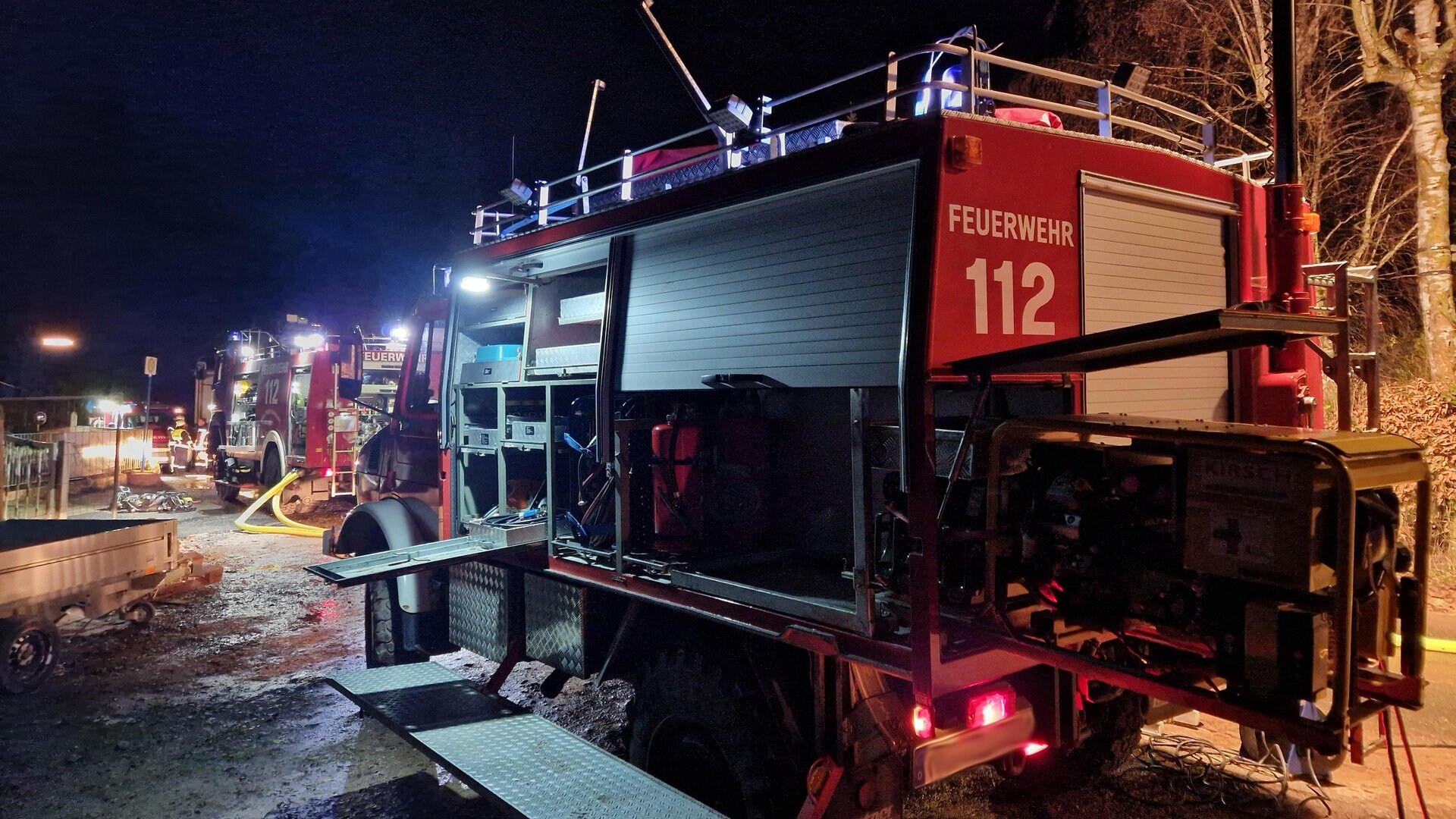 Feuerwehr Rettet Familie Aus Brennendem Haus In Newel SWR Aktuell