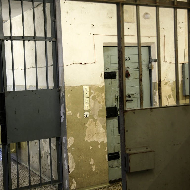 Zelle im Stasi-Gefängnis Hohenschönhausen (Foto: picture-alliance / Reportdienste, picture alliance / Rolf Kremming | Rolf Kremming)