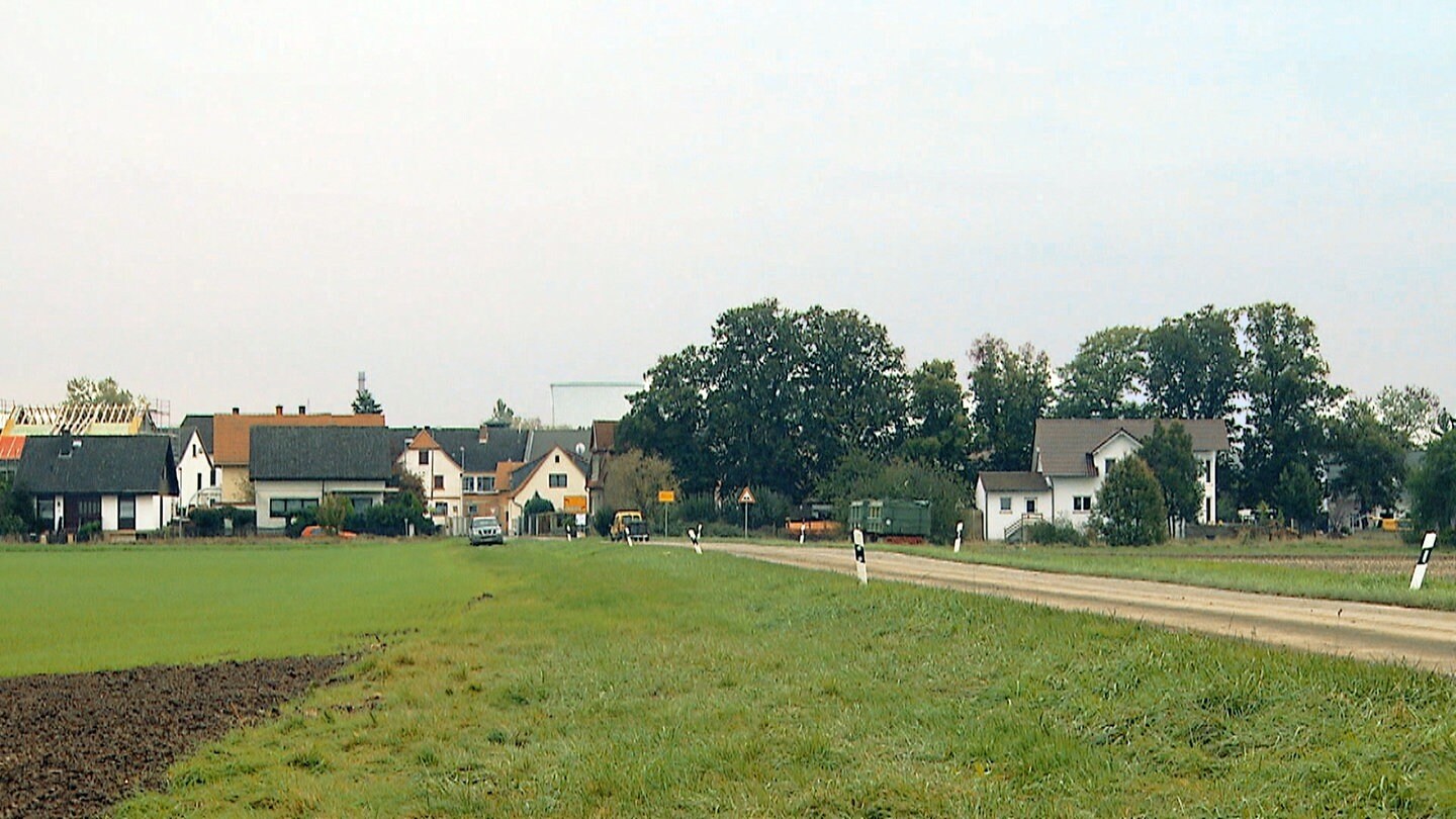 Rheindürkheimer Straße in Ibersheim Landesschau Rheinland Pfalz