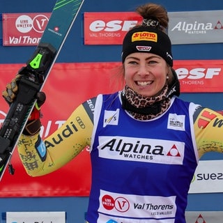 Daniela Maier nach ihrem Sieg im Skicross