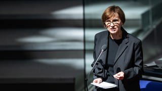 Bettina Stark-Watzinger im Bundestag 