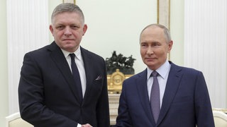 Der slowakische Ministerpräsident Robert Fico bei Wladimir Putin im Kreml