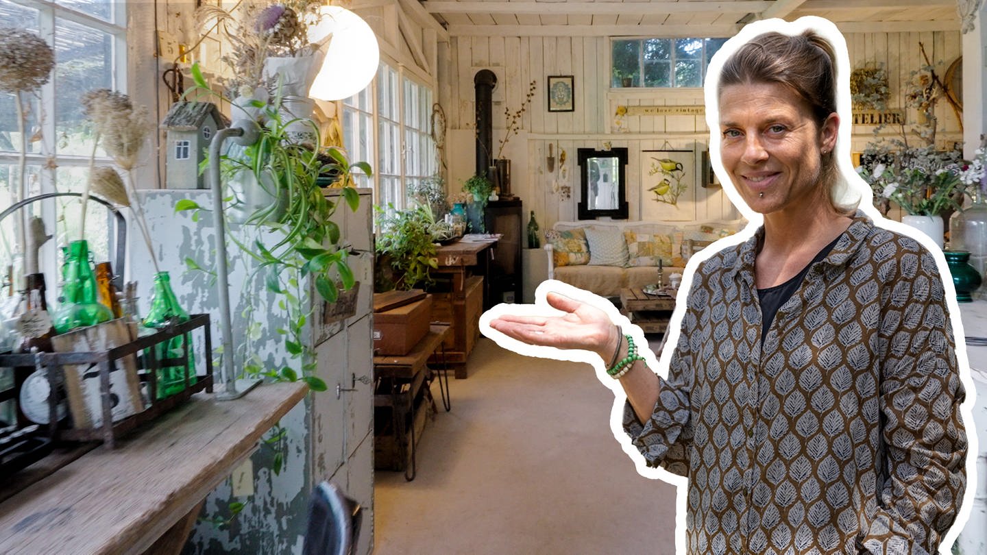 Stephanie hat die alte Gärtnerei ihrer Großeltern in ein stilvolles Landhaus mit vielen Pflanzen und Vintage-Möbeln umgebaut.