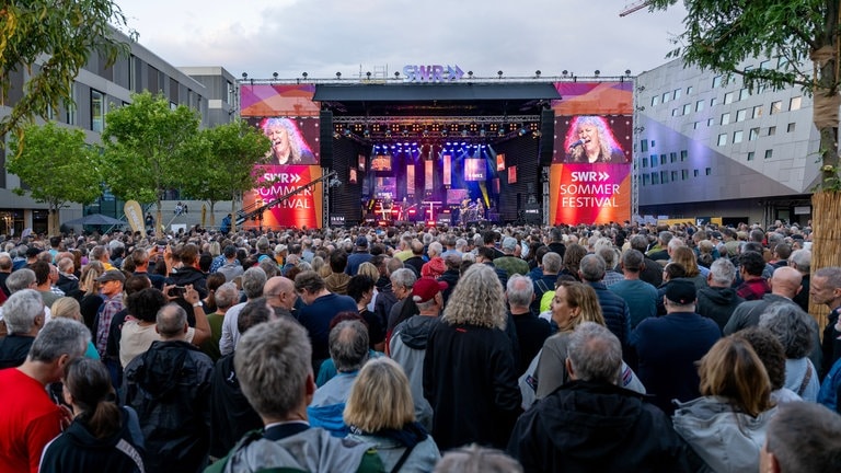 Die Highlights vom SWR1 Open Air mit SAGA auf der SWR Sommerfestival in Ingelheim.