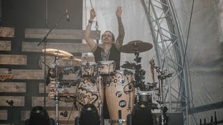 Stefanie Heinzmann Konzert auf dem SWR Sommerfestival auf dem Schlossplatz in Stuttgart