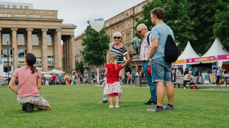 Kind und Großeltern