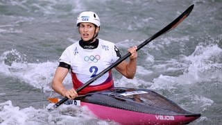 Ricarda Funk beim Kanuslalom in Paris. 