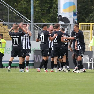 In der ersten Runde des DFB-Pokals trifft der VfR Aalen auf Schalke 04. 