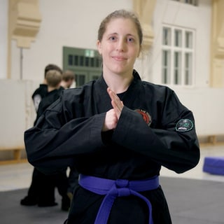 Vorbild Annika Huynh im Dojo des Koku-Ryu-Do Trossingen