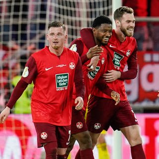 DFB-Pokal: Almamy Touré vom FCK