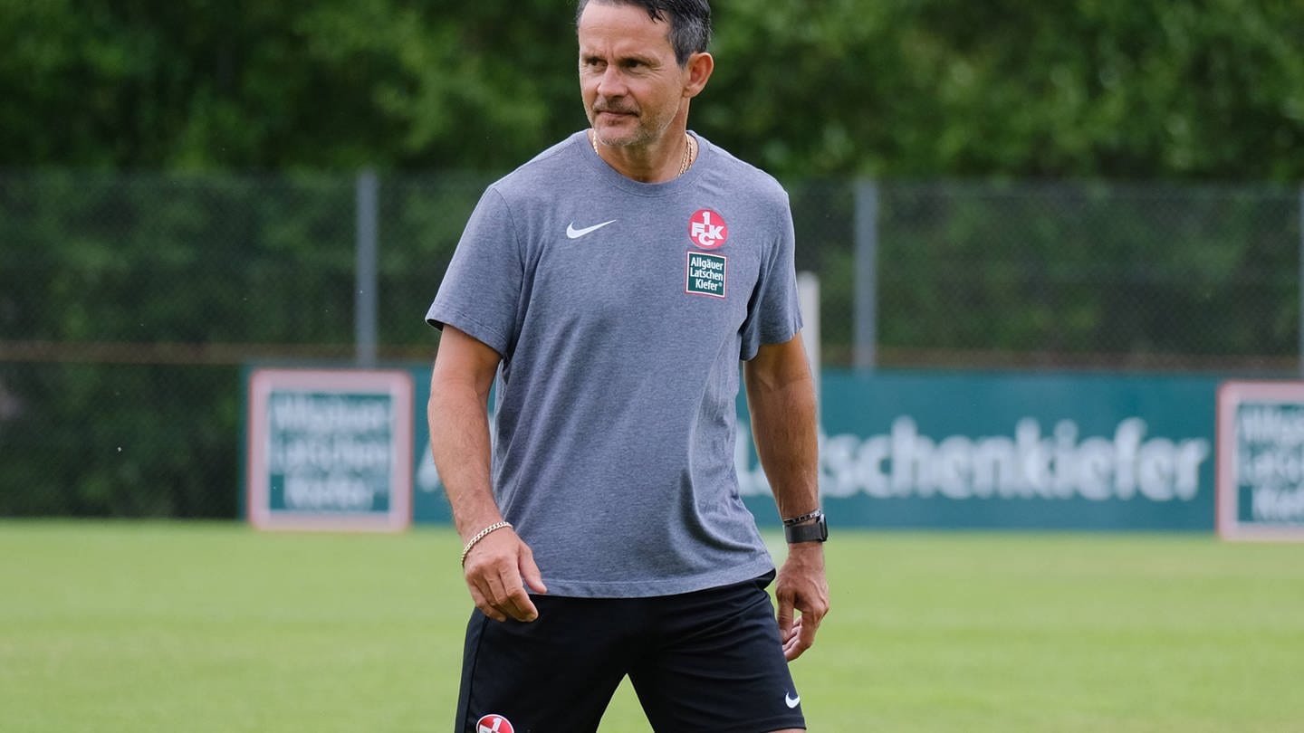 FCK-Trainer Dirk Schuster vor dem Saisonstart