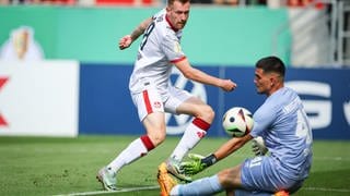 Jannik Mause trifft im Pokalspiel gegen Ingolstadt.