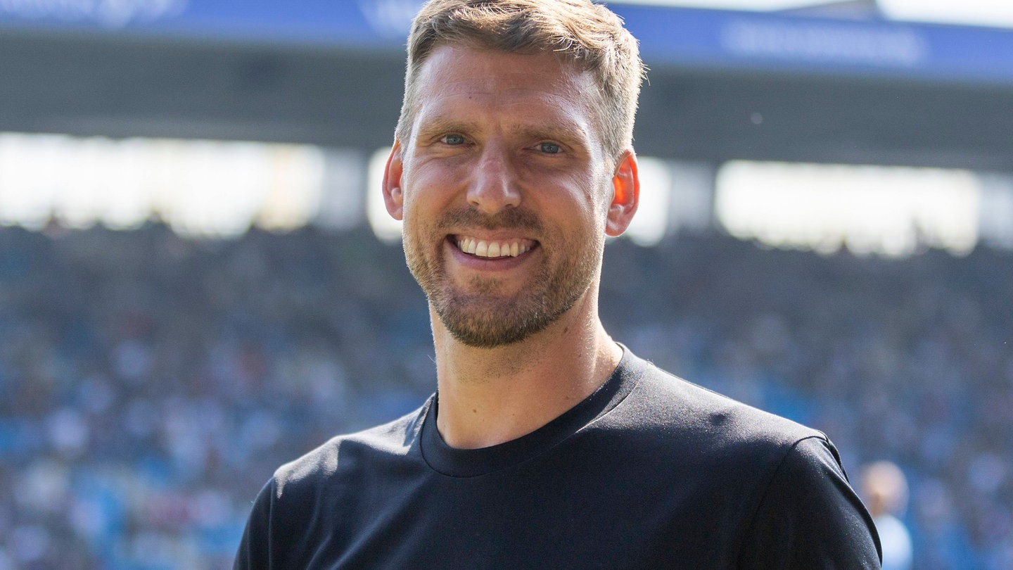 Ex-FCK-Torwart Andreas Luthe bei seiner Verabschiedung in Bochum