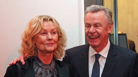 Hitzfeld mit Frau Beatrix bei Trainer-Gala 2016