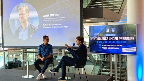 Oliver Bierhoff im Gespräch beim TSG-Kongress