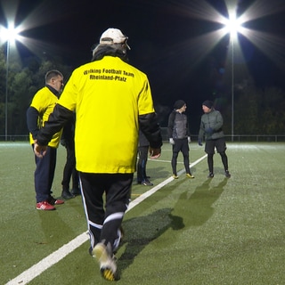 Trainer des Walking Football Teams bei der TSG Groß-Winternheim