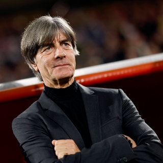 Joachim Löw, ehemaliger Bundestrainer, beim Abschiedsspiel von Lukas Podolski