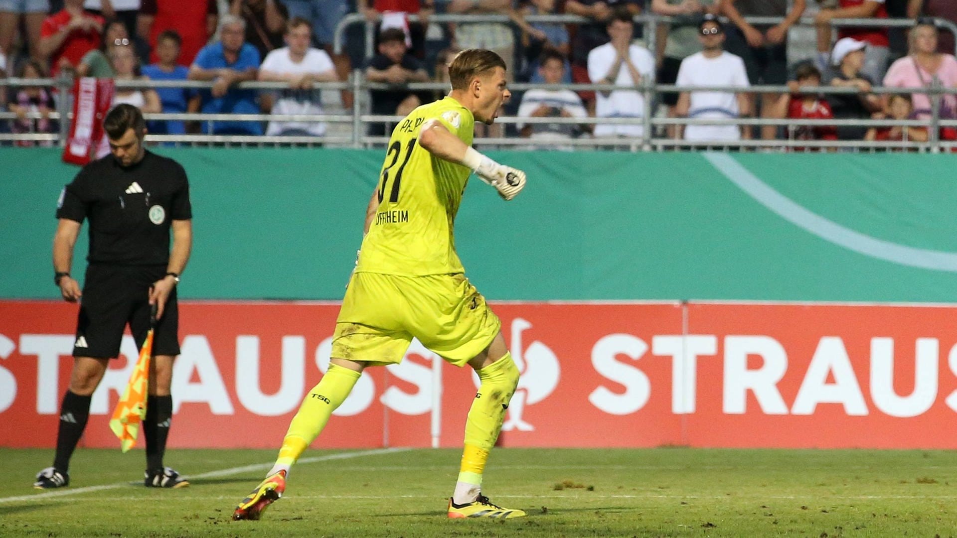 Wie Hoffenheims Keeper Luca Philipp doch noch zum Helden wurde