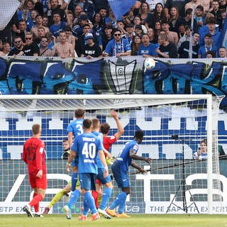 18.05.2024, Fussball 1. Bundesliga 20232024, 34.Spieltag, TSG 1899 Hoffenheim - FC Bayern München, in der Wirsol-Arena (Sinsheim). Hoffenheim Fans mit BANNER EUROPA POKAL