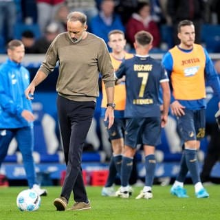 Ein enttäuschter Hoffenheim-Trainer Pellegrino Matarazzo nach der Niederlage gegen Werder Bremen.