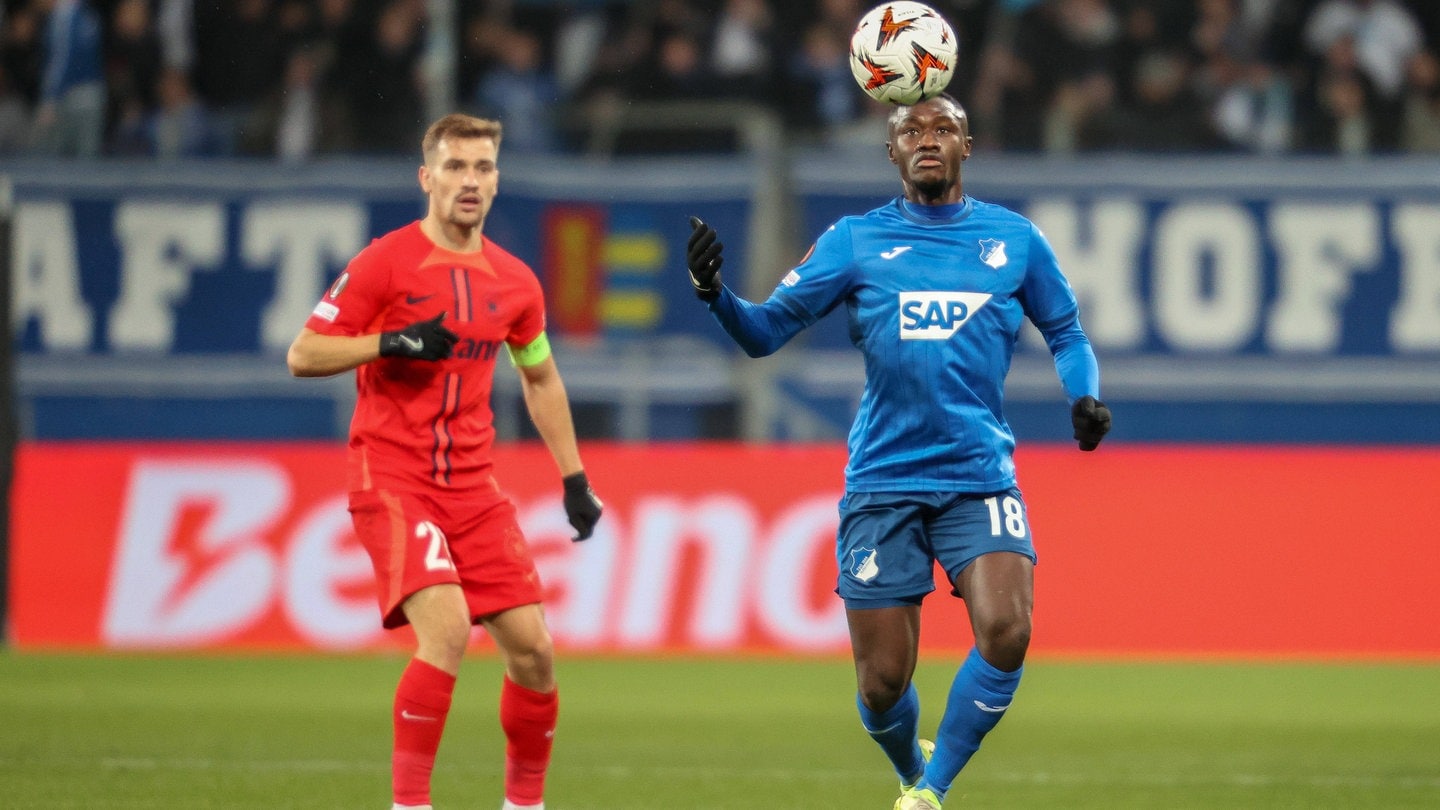 Diadie Samassekou (TSG 1899 Hoffenheim) mit toller Ballannahme