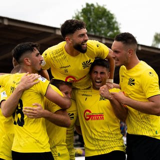 Die Spieler des FC 08 Villingen freuen sich auf das Pokalspiel gegen den 1. FC Heidenheim. 