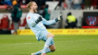 Mainz-Torhüter Robin Zentner nach dem Sieg gegen die Bayern