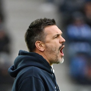 Der Karlsruher Co Trainer Zlatan Bajramovic