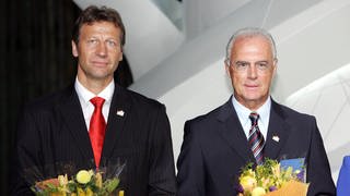 Guido Buchwald und Franz Beckenbauer wurden 1990 Weltmeister