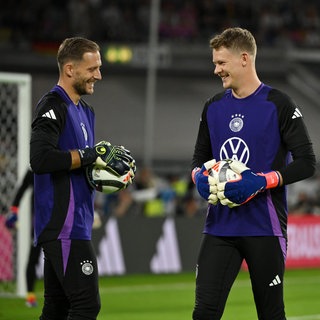 Torwart Alexander Nübel mit Torwart Oliver Baumann bei der deutschen Nationalmannschaft