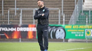 Die Stuttgarter Kickers trennen sich von Trainer Mustafa Ünal.