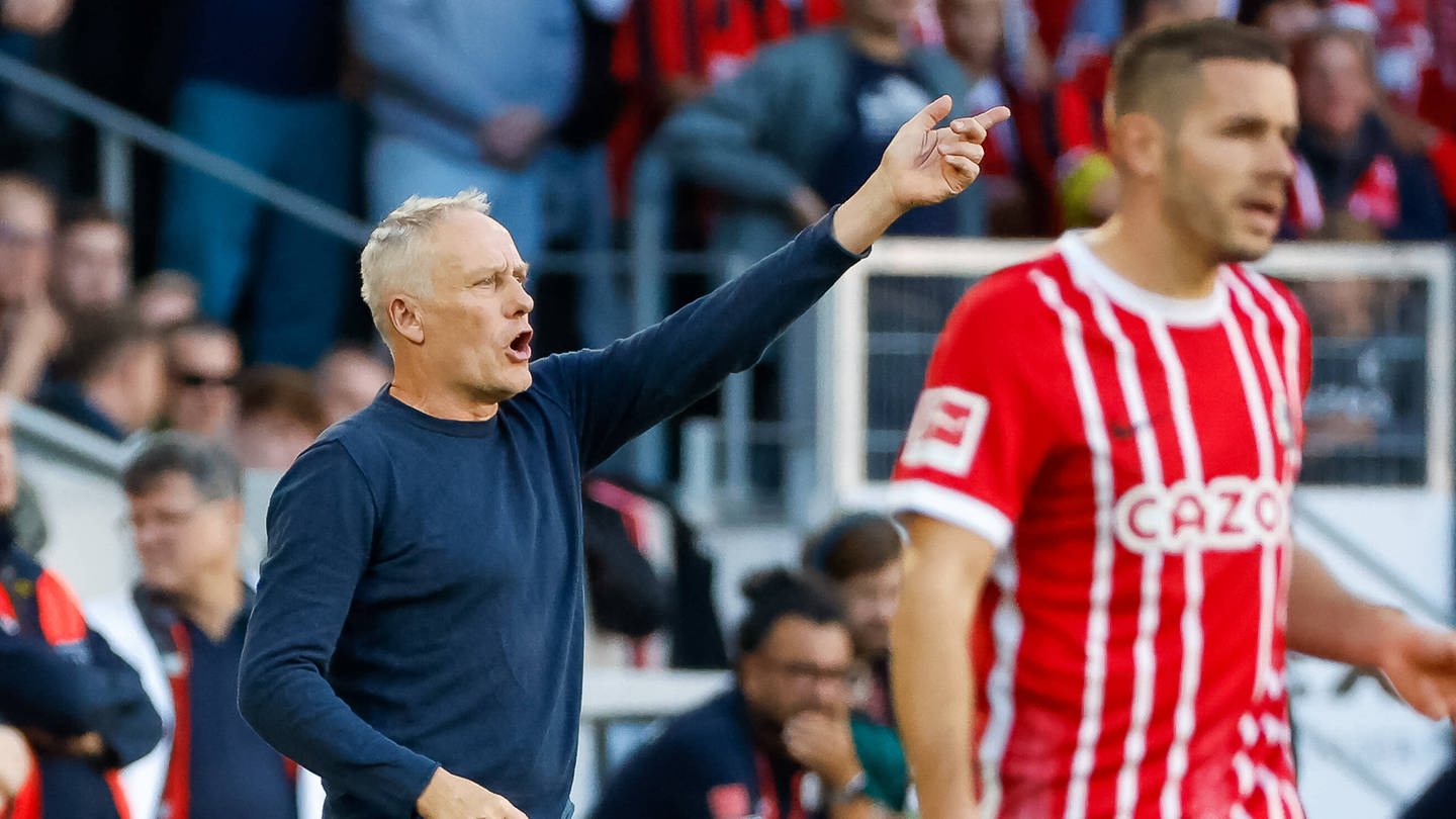 Freiburgs Trainer Christian Streich will bei Qarabag Agdam auf Sieg spielen lassen.