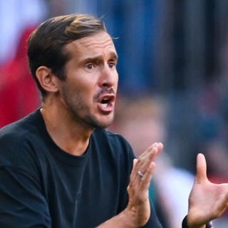 Trainer Julian Schuster vom SC Freiburg