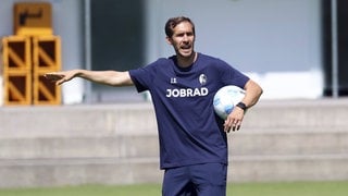 SC Freiburg-Trainer Julian Schuster, hier beim Sommer-Trainingslager