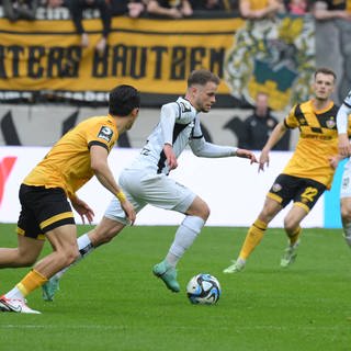 Eine umkämpfte Partie sahen die 30.000 Zuschauer zwischen Dynamo Dresden und dem SSV Ulm 