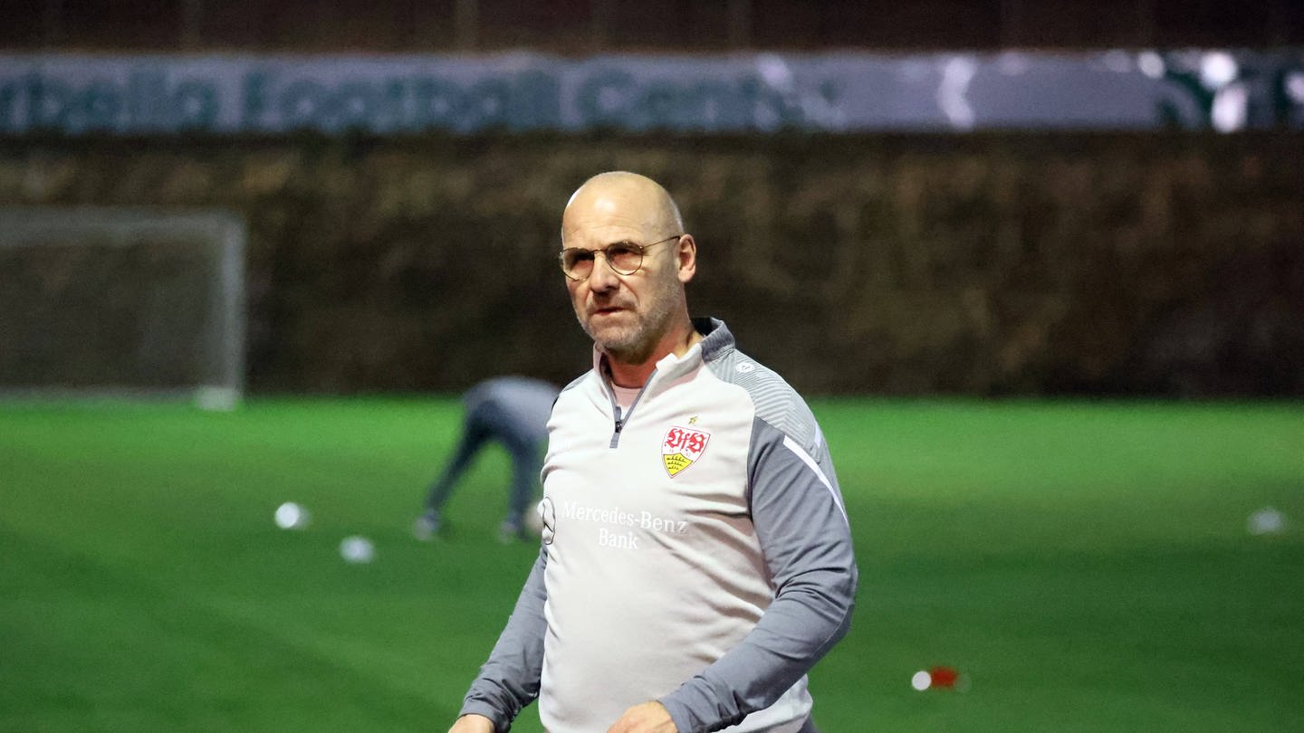 Bernhard Trares (hier als Co-Trainer des VfB Stuttgart)