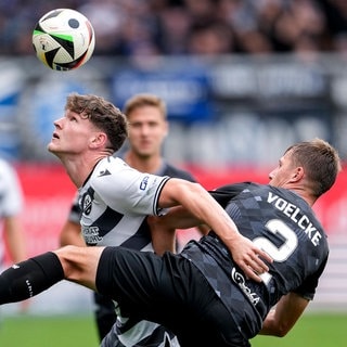 Spielszene 3. Liga zwischen Mannheim und Sandhausen